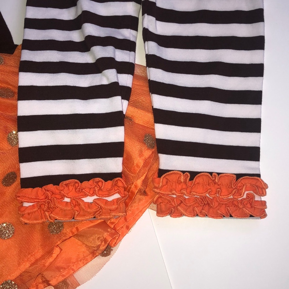 Halloween/Fall Outfit - Picture 3 of 5